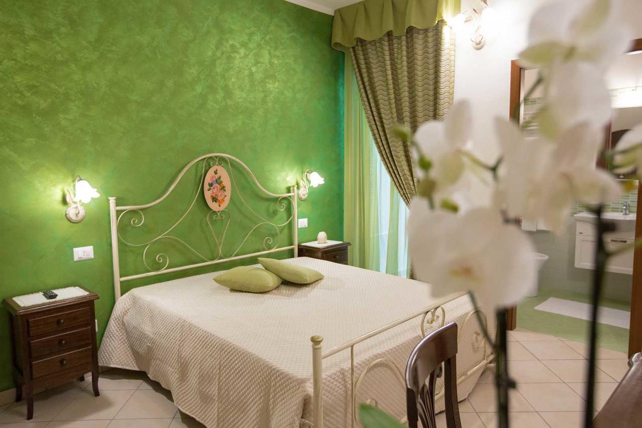 B&B Le Due Gioie Taviano  Exteriör bild