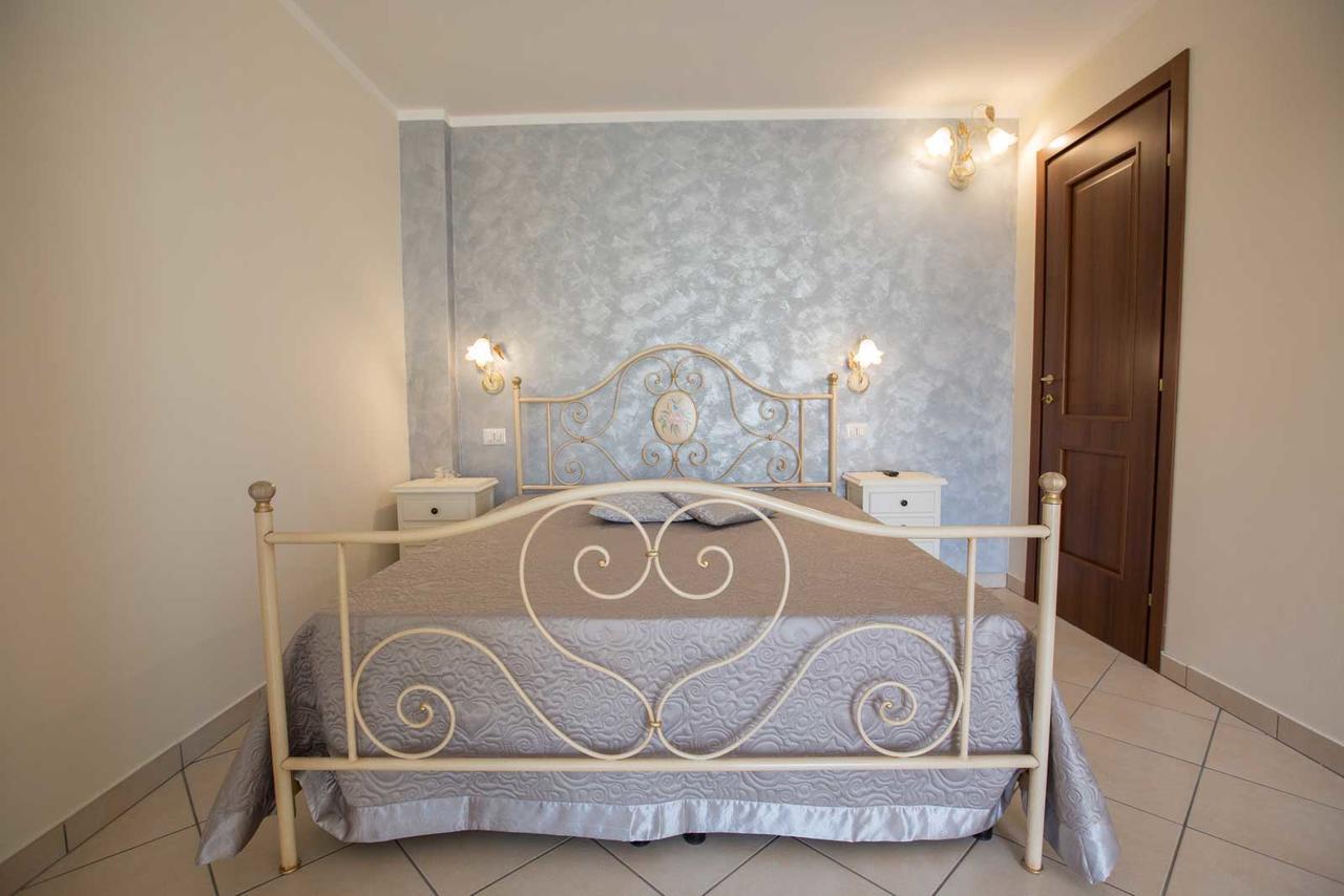 B&B Le Due Gioie Taviano  Exteriör bild