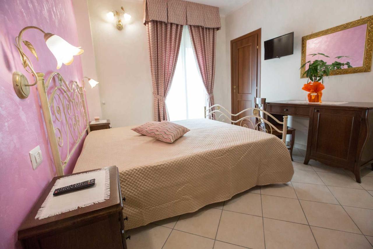 B&B Le Due Gioie Taviano  Exteriör bild