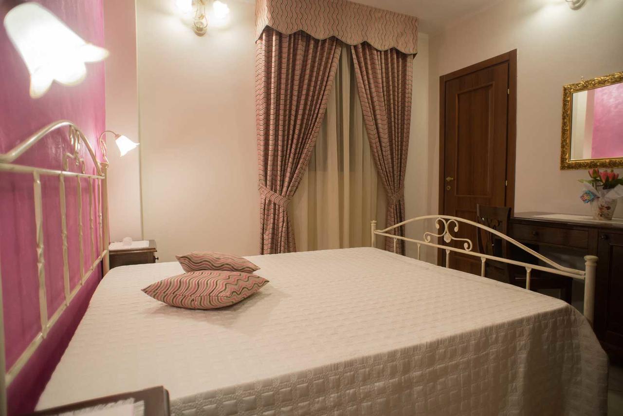 B&B Le Due Gioie Taviano  Exteriör bild